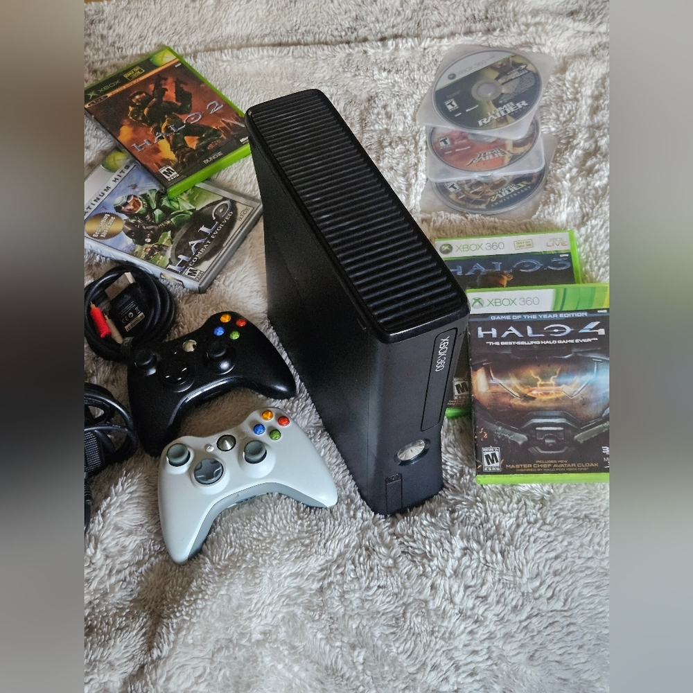 SOLD Xbox 360 Slim, 7 games, 2 controllers, Power, New Thermal Tape, Halo